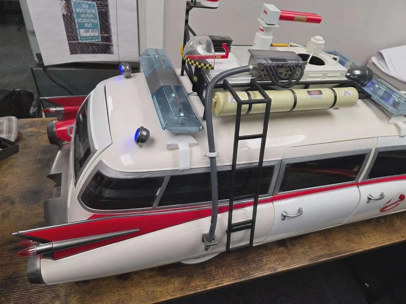 Blitzway 1/6 scale Ecto-1, close-up of the roof rack with light bars, proton pack rack, and ladder